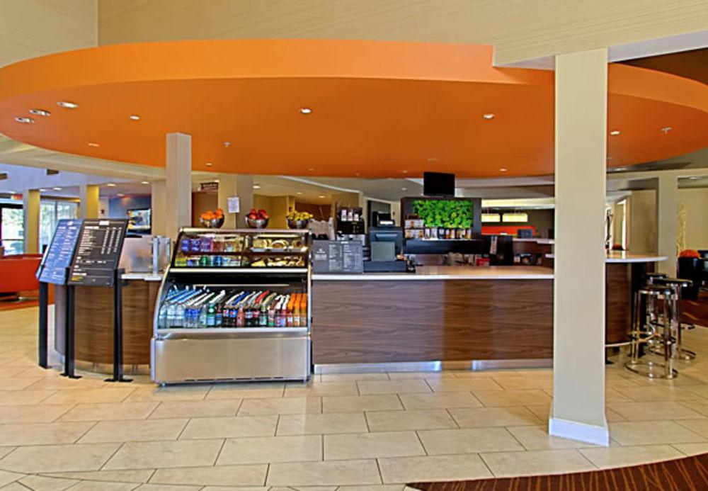 Courtyard By Marriott Springfield Hotell Exteriör bild