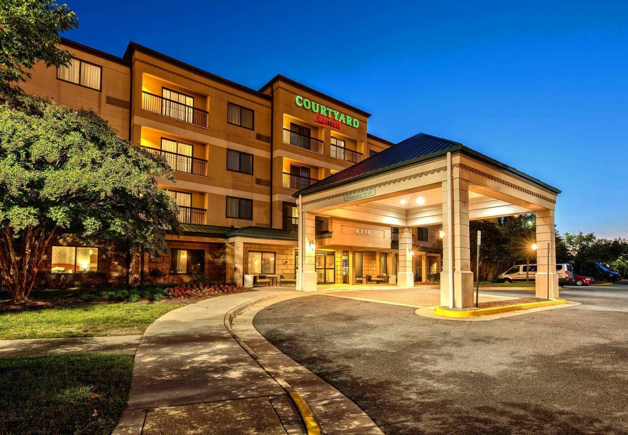 Courtyard By Marriott Springfield Hotell Exteriör bild